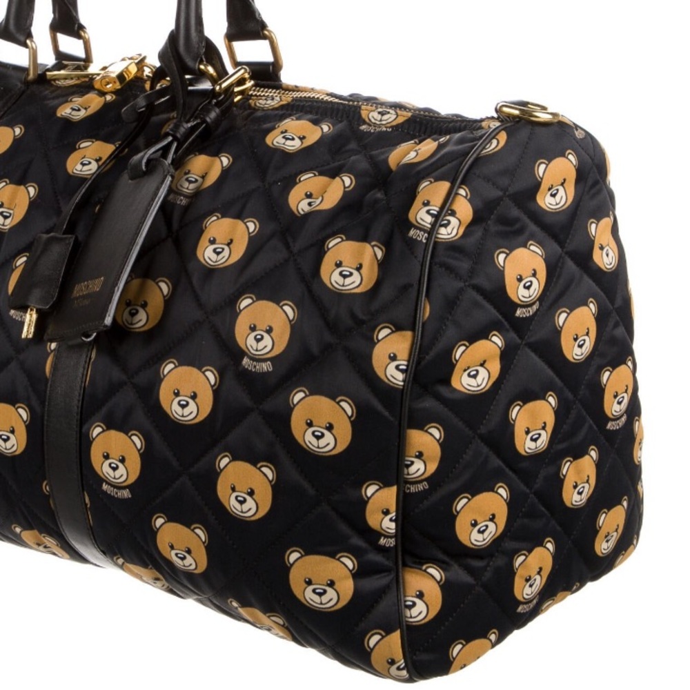 Moschino Bear Print Quilted Weekender Bag - Picture 6 of 17